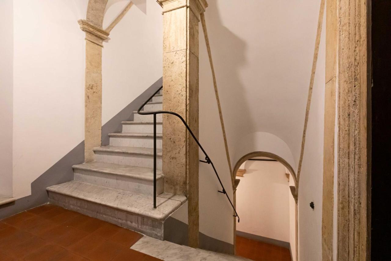 Toniolo Two Bedroom Two Bath Rome Exterior photo